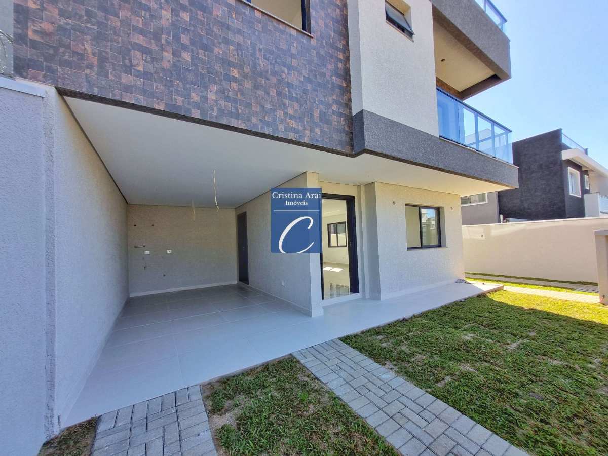 Sobrado à venda em Curitiba, Santa Felicidade, com 3 quartos, 155m²